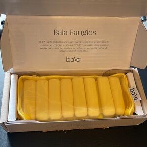 Bala Bangles 2 Piece Set 1lb NIB yellow Soleil color